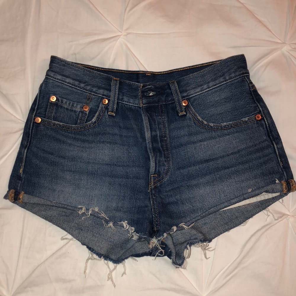 Levi jean shorts